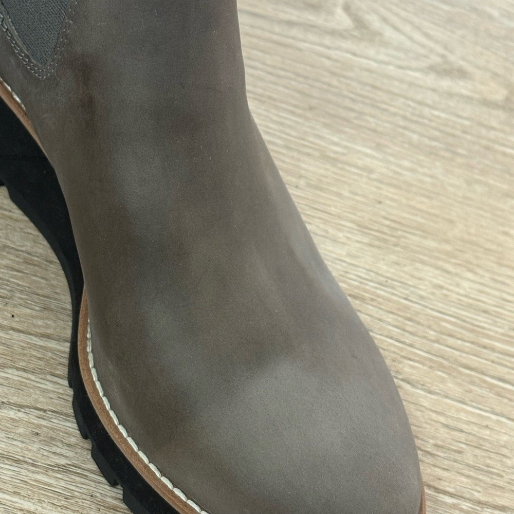 Eileen Fisher Shearling Lined Chelsea Wedge Ankle Boots Size 10 - Picture 11 of 16
